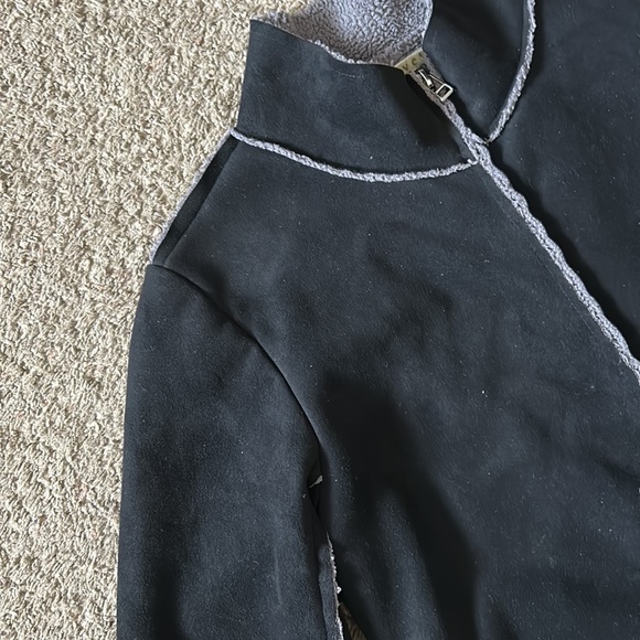 suede black coat - Picture 3 of 6
